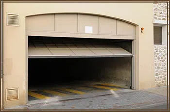SOS Garage Door Service Paterson, NJ 973-486-2123 - abt-cont-gr-02m